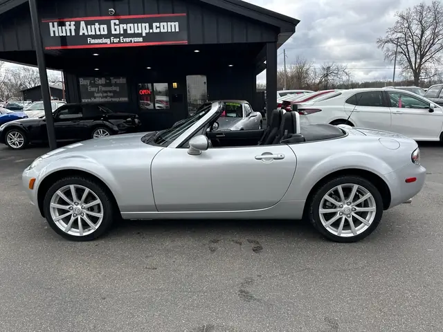 Mua Mazda Mx-5 Đã Qua Sử Dụng: Hướng Dẫn Chọn Xe Phù Hợp