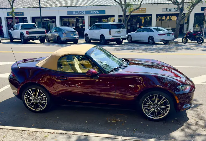 Mua Mazda Mx-5 Đã Qua Sử Dụng: Hướng Dẫn Chọn Xe Phù Hợp