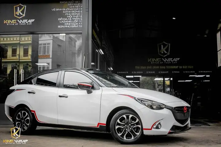 Vè Trên Nóc Xe Mazda 2: Giải Pháp Toàn Diện Cho Xe Sang