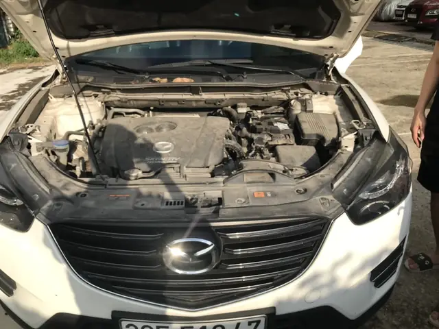 Vị Trí Bình Ắc Quy Mazda Cx-5: Hướng Dẫn Chi Tiết Cho Người Lái Xe