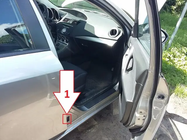 Vị Trí Số Khung Vin Trên Mazda 3 Skyactiv: Hướng Dẫn Chi Tiết