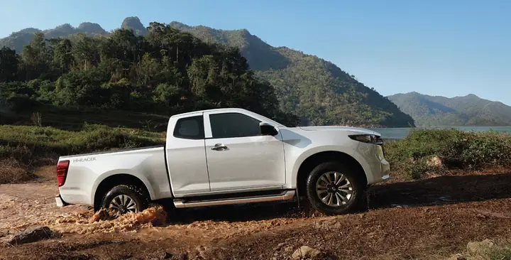 So Sánh Mazda Bt-50 2026: Thông Số, Giá Và Nhược Điểm