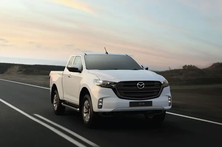 So Sánh Mazda Bt-50 2026: Thông Số, Giá Và Nhược Điểm