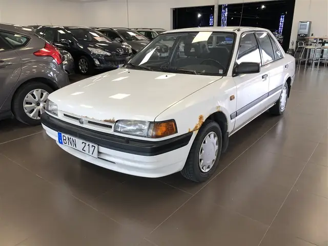 Hướng Dẫn Lắp Đặt Và Bảo Dưỡng Vô Lăng Tay Lái Mazda 323 Cho Người Mới