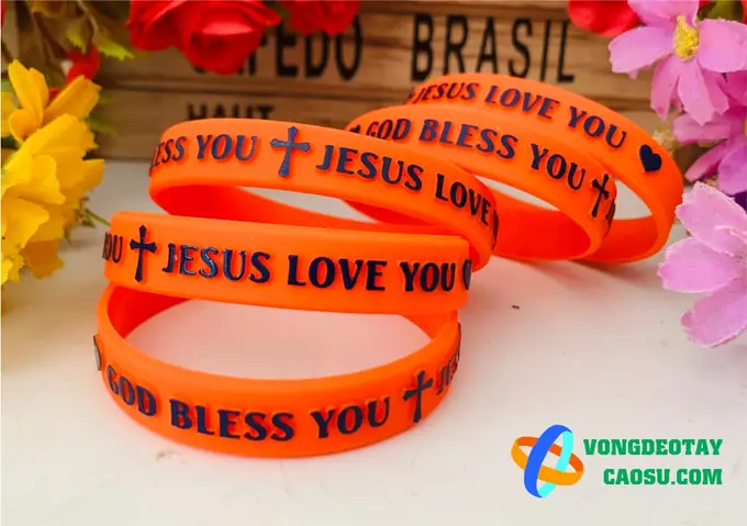 Vòng Tay Cao Su I Love Mazda: Dấu Ấn Phong Cách Cá Nhân Cho Người Yêu Xe Hơi