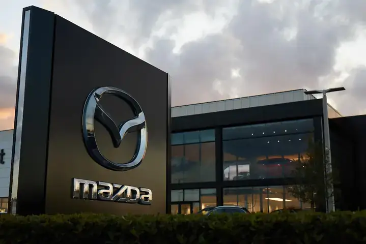 Đánh Giá Trải Nghiệm Tại Đại Lý Mazda Woudenberg: Điểm Đến Tin Cậy Cho Xe Hơi Cao Cấp