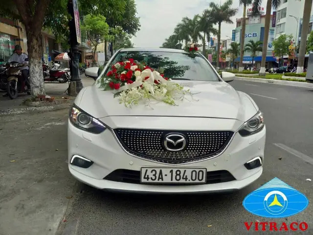 Đặt Thuê Xe Cưới Mazda 6 Giá Rẻ & Đầy Đủ Dịch Vụ Cho Dân Cưới