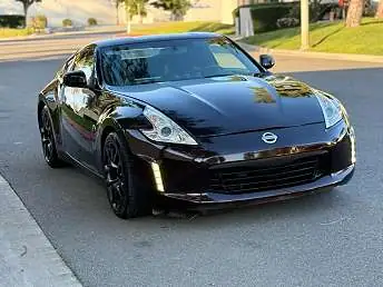 Hướng Dẫn Mua Bán Nissan 370z An Toàn – Bảng Giá & Kênh Uy Tín