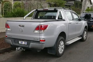 So Sánh Giá Và Thông Số Mazda Bt50 2011 Cho Người Mua Việt