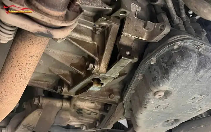 Xe Mazda Không Vào Được Số Lùi: Nguyên Nhân Phổ Biến Và Cách Khắc Phục Hiệu Quả