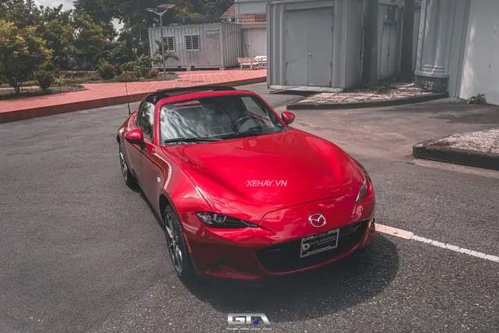 Mazda Mx-5 Miata Rf: Biểu Tượng Xe Thể Thao Cánh Buồm Đầy Quyến Rũ
