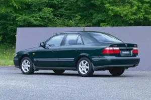 Mazda 626 Đời 2003: Đánh Giá Chi Tiết & Lời Khuyên Cho Người Tìm Mua Xe Cũ