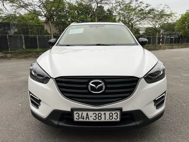 Mazda 5 Chỗ Gầm Cao: Khám Phá Ngay Các Mẫu Xe Lý Tưởng Cho Gia Đình Việt