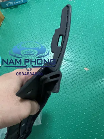 Hướng Dẫn Lắp Đặt Và Bảo Dưỡng Cụm Ốp Đầu Capo Mazda 3