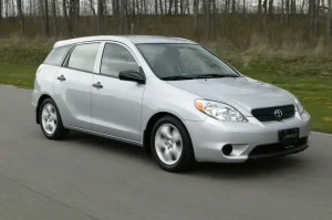 05 Toyota Matrix: Đánh Giá Tổng Quan Và Lịch Sử Phát Triển