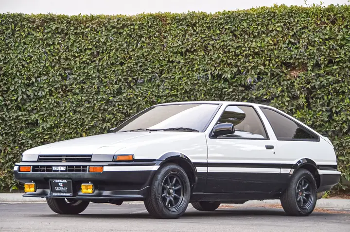 1984 Toyota Corolla: Tổng Quan Chi Tiết Về Mẫu Xe Huyền Thoại