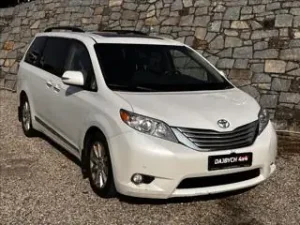 1985 Toyota Sienna: Câu Chuyện Về Một Biểu Tượng Đầy Huyền Bí Và Thực Tế Thị Trường