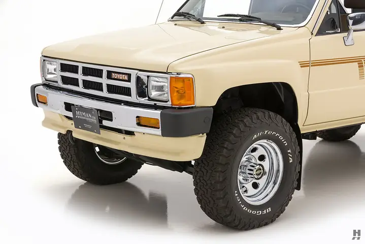 1986 Toyota 4x4 – Huyền Thoại Đường Trời Của Thế Kỷ 80