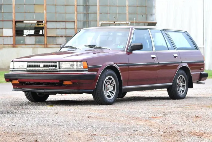 1986 Toyota Cressida – Tổng Quan Chi Tiết Về Mẫu Sedan Hạng Sang Của Thập Niên 80