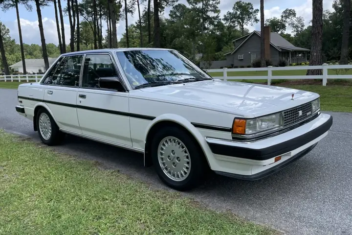 1986 Toyota Cressida – Tổng Quan Chi Tiết Về Mẫu Sedan Hạng Sang Của Thập Niên 80