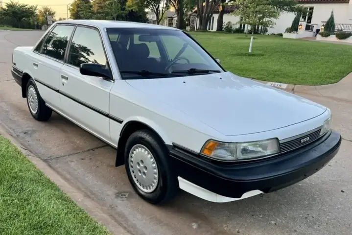 Thông Tin Chi Tiết Về 1989 Toyota Camry: Lịch Sử, Thông Số Và Giá Trị