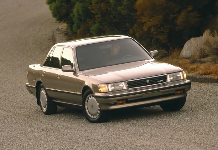 1989 Toyota Cressida: Tổng Quan Chi Tiết Về Mẫu Sedan Huyền Thoại