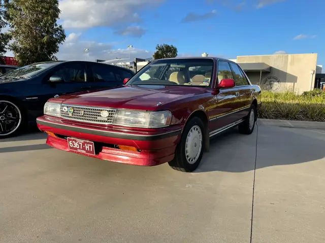 1989 Toyota Cressida: Tổng Quan Chi Tiết Về Mẫu Sedan Huyền Thoại