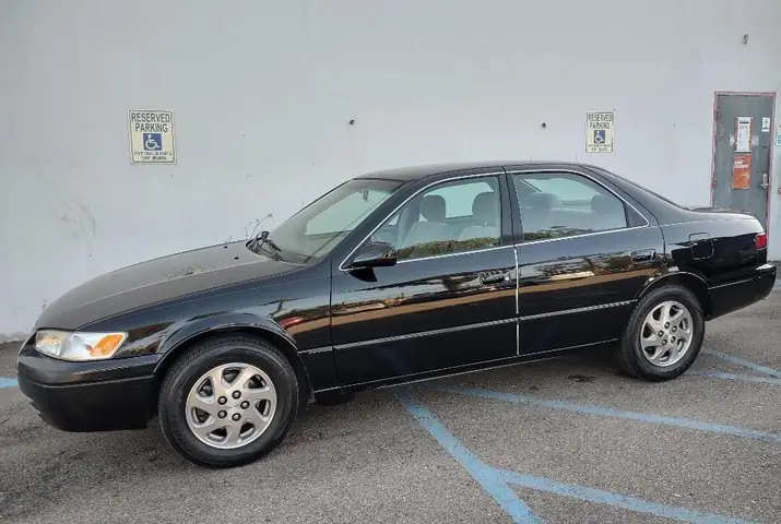 1999 Toyota Camry – Tổng Quan Chi Tiết Về Mẫu Xe Cũ Đáng Tin Cậy