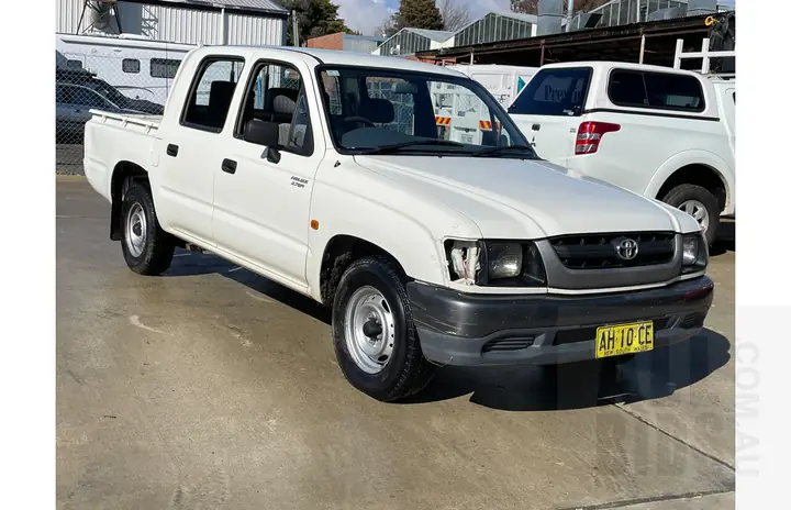 2003 Toyota Hilux – Đánh Giá Toàn Diện, Lịch Sử Phát Triển Và Lợi Ích Khi Sở Hữu 2003 Toyota Hilux – Đánh Giá Toàn Diện, Lịch Sử Phát Triển Và Lợi Ích Khi Sở Hữu