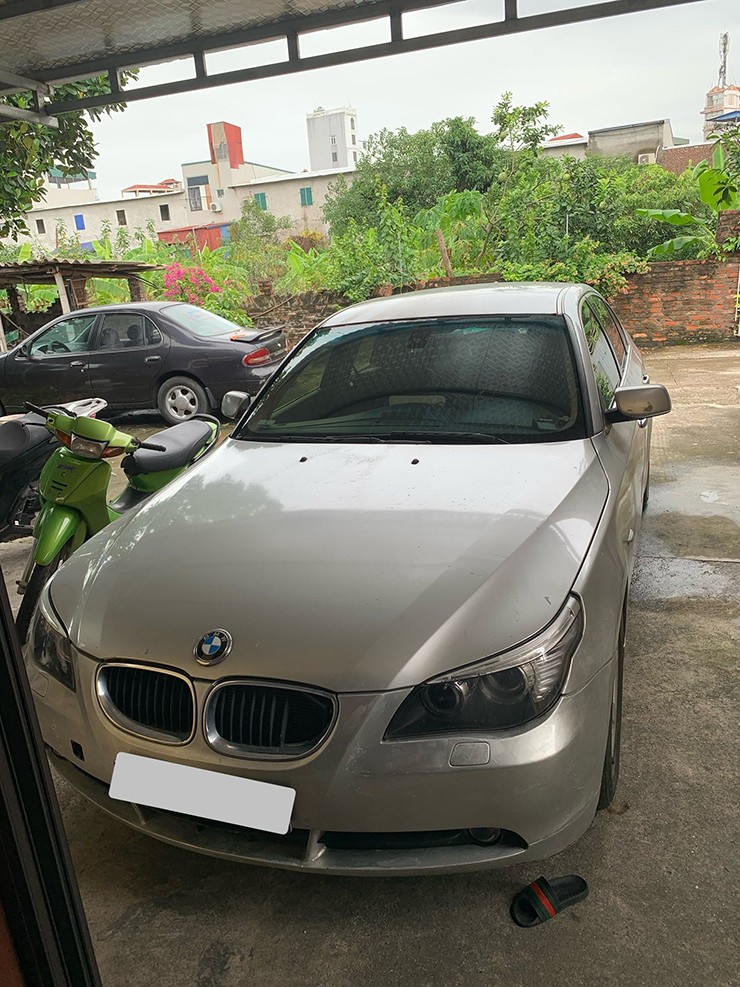 2004 BMW 5 Series: Đánh Giá Chi Tiết Xe Đã Qua Sử Dụng Và Những Điều Cần Biết 1 2004 bmw 5 series - Hình 5
