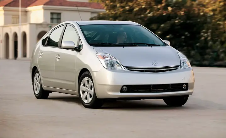 2004 Toyota Prius – Tổng Quan, Lịch Sử Và Những Điểm Đáng Chú Ý