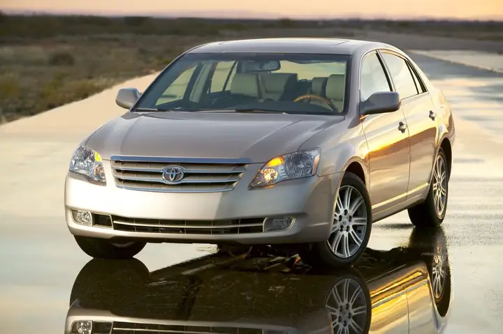 2005 Toyota Avalon – Đánh Giá Chi Tiết, Thông Số Và Lời Khuyên Mua Xe