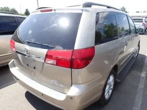 2005 Toyota Sienna – Tổng Quan, Thông Số Kỹ Thuật Và Những Điều Cần Biết