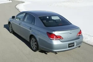 2006 Toyota Avalon – Đánh Giá Chi Tiết, Lịch Sử Và Những Điểm Cần Biết