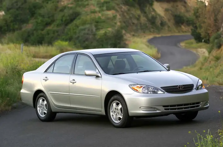 2006 Toyota Camry – Tổng Quan Chi Tiết Về Mẫu Sedan Trung Bình Bền Bỉ Và Tiện Nghi
