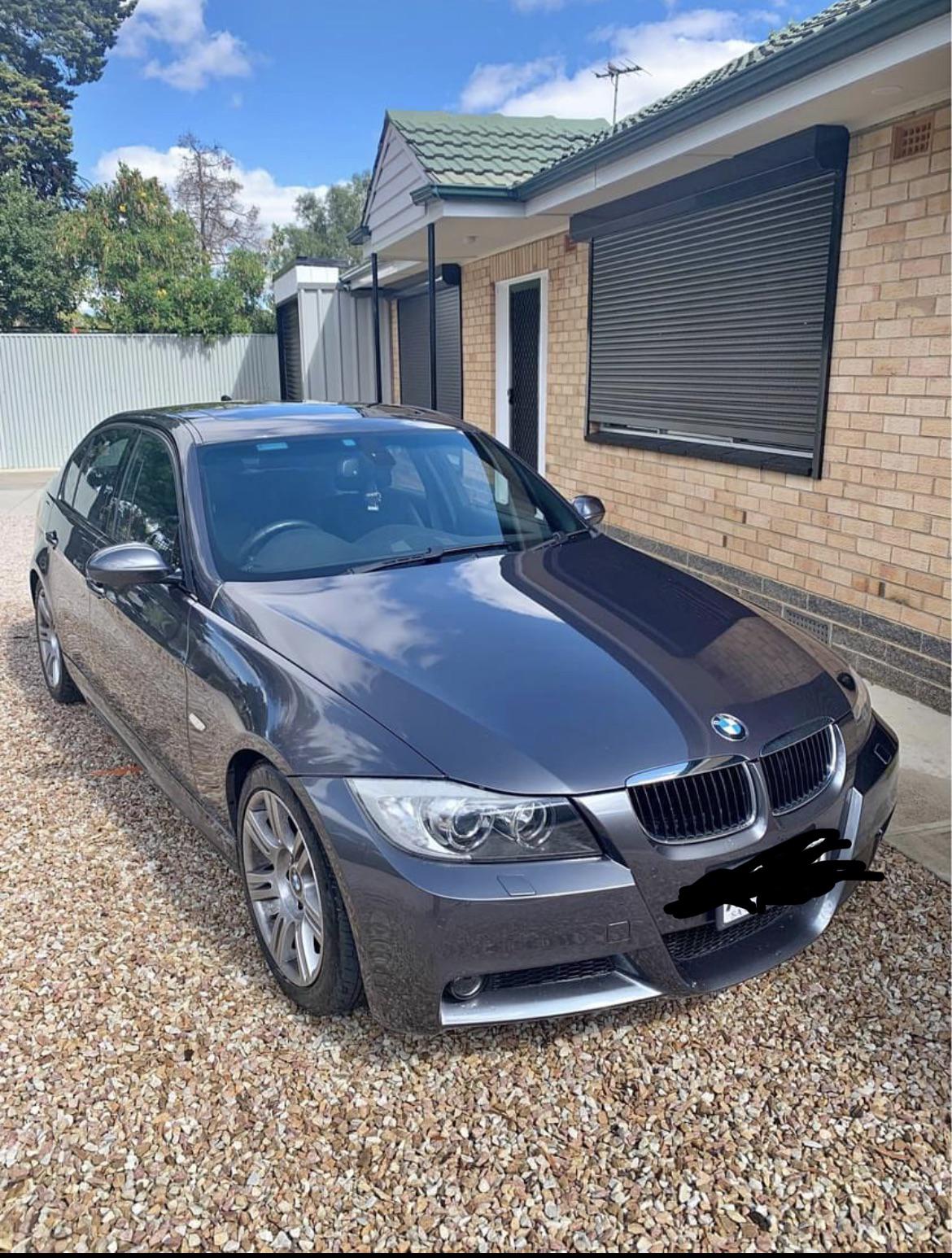 2007 BMW 320: Đánh Giá Chi Tiết, Thông Số Kỹ Thuật Và Kinh Nghiệm Mua Xe Cũ 2 2007 bmw 320 - Hình 4