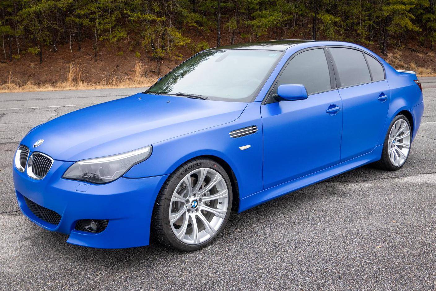 2007 BMW 525i: Đánh Giá Chi Tiết, Thông Số Kỹ Thuật và Kinh Nghiệm Mua Xe Cũ 3 2007 bmw 525i - Hình 2