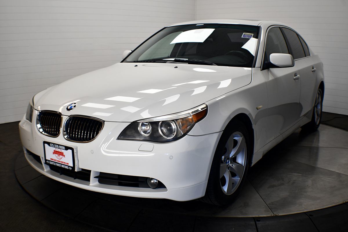 2007 BMW 525i: Đánh Giá Chi Tiết, Thông Số Kỹ Thuật và Kinh Nghiệm Mua Xe Cũ 2 2007 bmw 525i - Hình 3