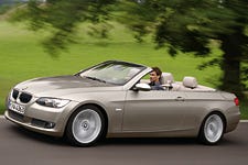 2008 BMW 328i Convertible: Đánh Giá Chi Tiết, Thông Số Kỹ Thuật Và Kinh Nghiệm Mua Xe Cũ 4 2008 bmw 328i convertible - Hình 2