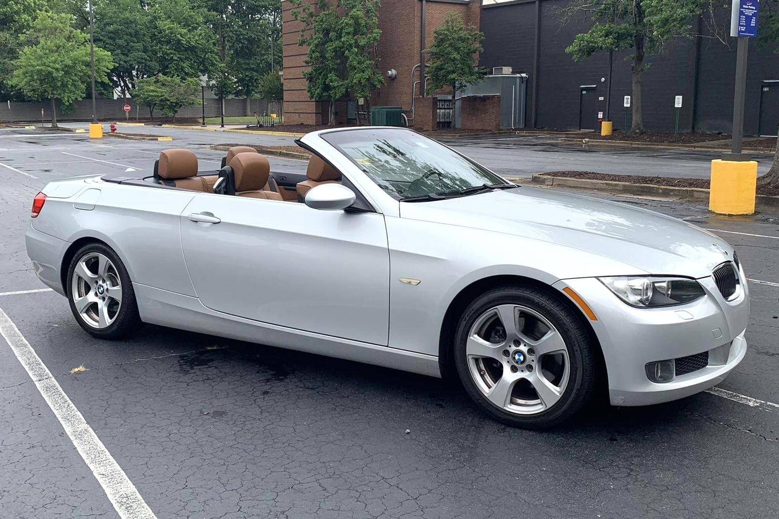 2008 BMW 328i Convertible: Đánh Giá Chi Tiết, Thông Số Kỹ Thuật Và Kinh Nghiệm Mua Xe Cũ 3 2008 bmw 328i convertible - Hình 3