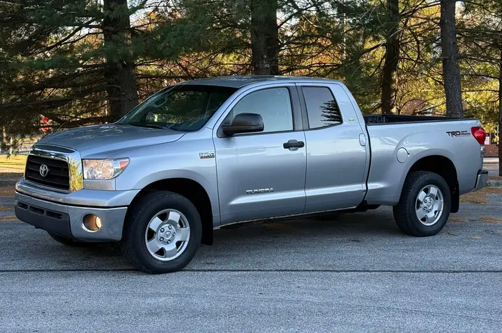 2008 Toyota Tundra – Đánh Giá Toàn Diện Và Những Điều Cần Biết