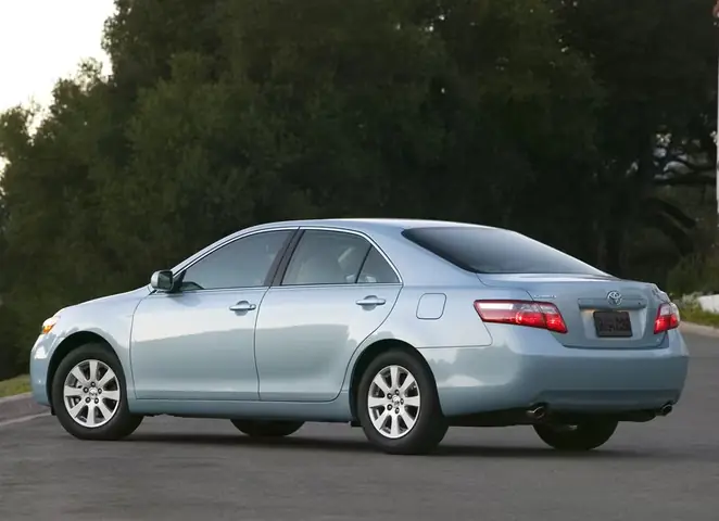 Đánh Giá Chi Tiết 2009 Toyota Camry: Nhìn Lại Một Biểu Tượng Sedan