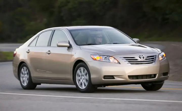 Đánh Giá Chi Tiết 2009 Toyota Camry: Nhìn Lại Một Biểu Tượng Sedan
