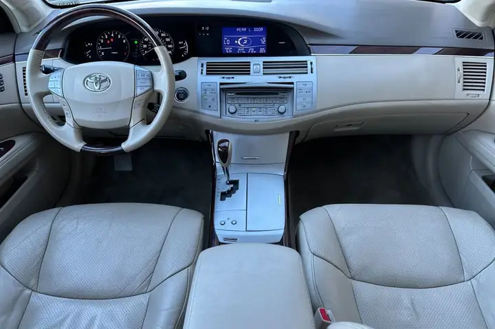 2010 Toyota Avalon: Đánh Giá Toàn Diện, Lịch Sử Và Những Điều Cần Biết Khi Mua Xe Cũ 2010 Toyota Avalon: Đánh Giá Toàn Diện, Lịch Sử Và Những Điều Cần Biết Khi Mua Xe Cũ