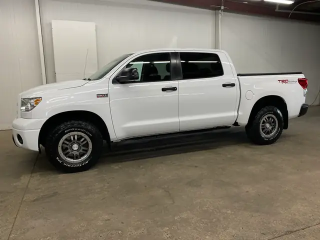 2011 Toyota Tundra: Đánh Giá Toàn Diện Và Lý Do Nên Sở Hữu