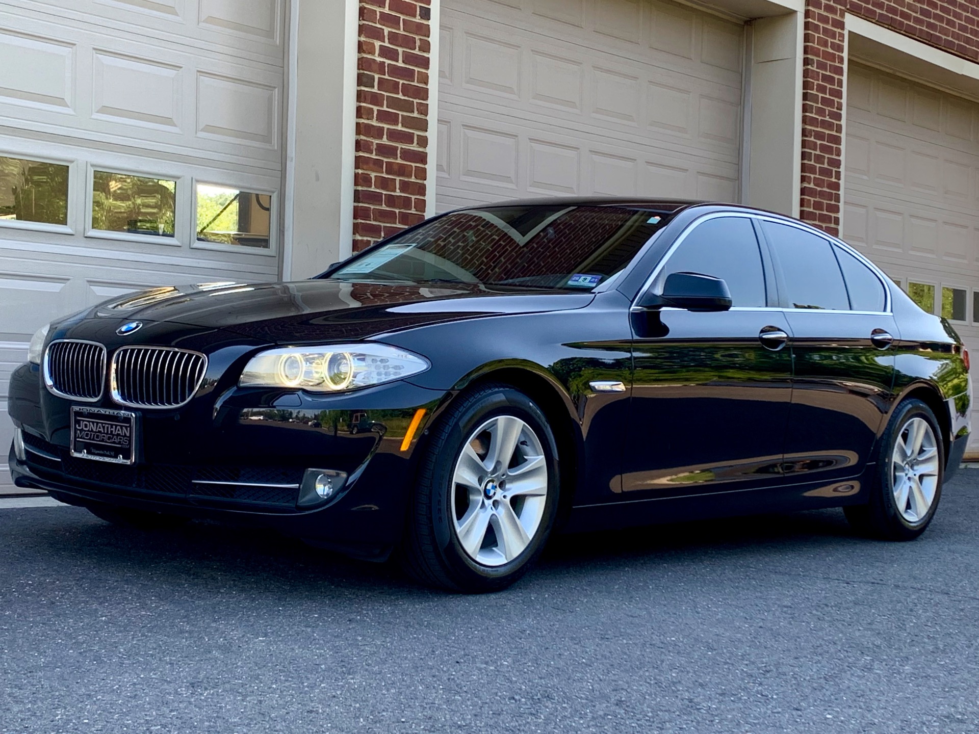 2012 BMW 528i: Đánh giá Chi tiết, Thông số Kỹ thuật và Kinh nghiệm Mua Xe Cũ 1 2012 bmw 528i - Hình 5