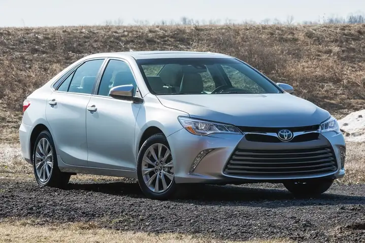 2015 Toyota Camry – Tổng Quan Chi Tiết Về Mẫu Sedan Trung Cấp Của Toyota