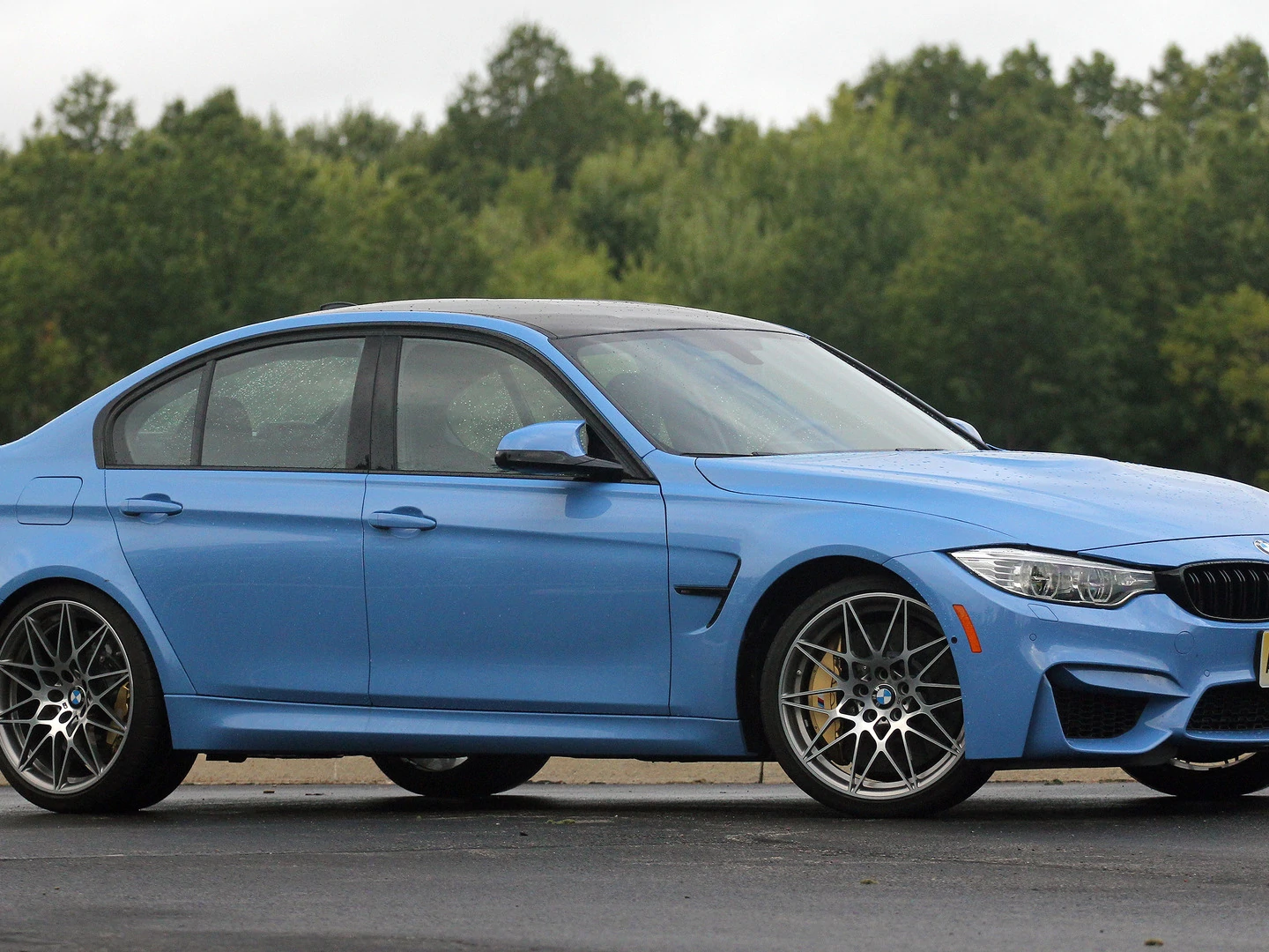 2016 BMW M3: Đẳng Cấp Sedan Hiệu Suất Cao Vẫn Vẹn Nguyên Sức Hút 3 2016 bmw m3 - Hình 3