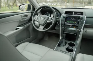 2016 Toyota Camry: Đánh Giá Toàn Diện Và Những Điểm Cần Biết
