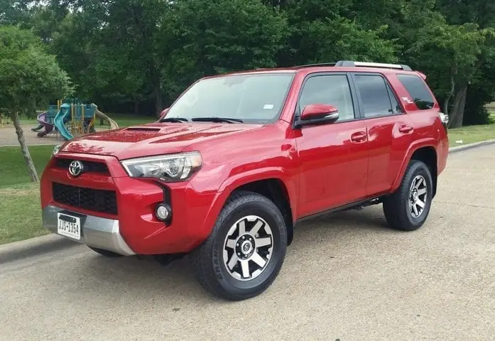2017 Toyota Fortuner: Đánh Giá Toàn Diện, Lợi Ích Và Những Điều Cần Biết Trước Khi Mua 2017 Toyota Fortuner: Đánh Giá Toàn Diện, Lợi Ích Và Những Điều Cần Biết Trước Khi Mua